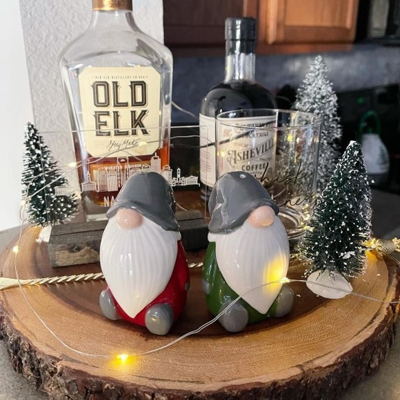 Pottery Barn Holiday Season Gnome Salt & Pepper Shakers - Picture 14 of 15